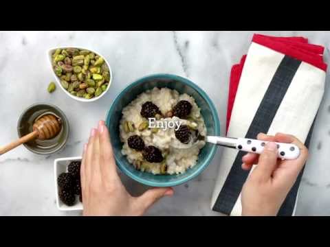 How to Make Oatmeal in the Microwave | Quaker